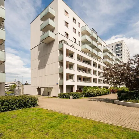 Metro Mlociny Superior By Bookinghost *