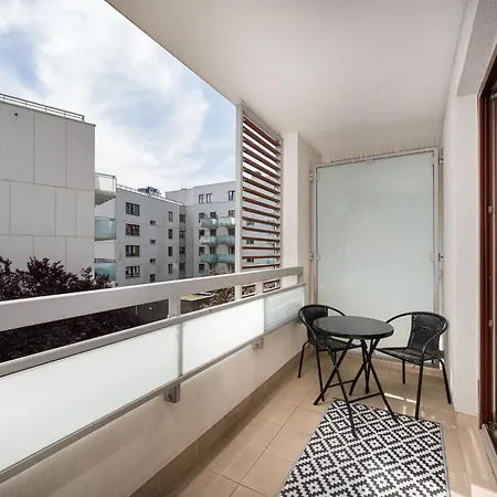 Metro Mlociny Superior By Bookinghost