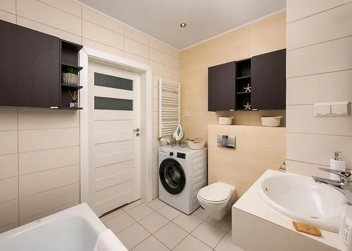 شقة Metro Mlociny Superior By Bookinghost