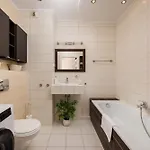 Metro Mlociny Superior By Bookinghost Apartman